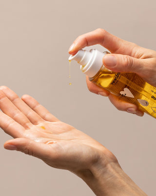 Óleo desmaquilhante facial Natural Oily One para hidratação 100 ml Resibo - 2