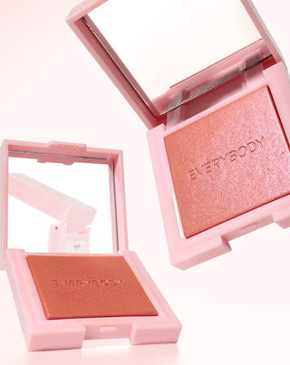 Blush facial Be Yours num tom rosa acobreado da Everybody London - 2
