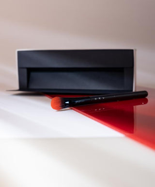 Pincel de contorno com cerdas duplas planas para uma melhor precisão N.º 6 Say Makeup - 2