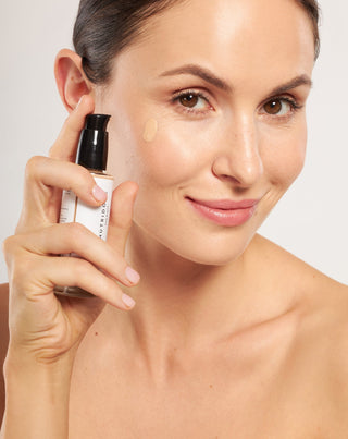 Base hidratante iluminadora com ácido hialurónico 03 Vanilla Nutridome - 4