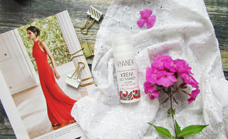 Creme de dia antirrugas para peles secas com trevo vermelho Vianek - 2