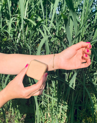 Loção corporal suavemente bronzeadora com manteiga de bacuri e eco-brilhante Auna - 3