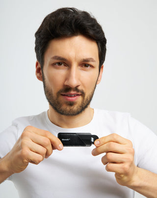 Pente de metal para barbas de todos os tipos e comprimentos Monolith - 2