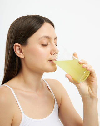 Colagénio de peixe 5000 mg em pó para uma pele bonita, cabelo, unhas e articulações saudáveis com glucosamina e vitamina C Mel Skin - 2