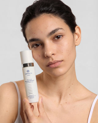 Sérum noturno que apoia a regeneração da pele acneica Anti-Acne Orphica Clinic 50 ml - 3
