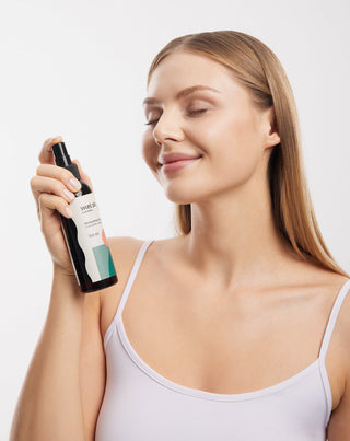 Hidrolato hidratante de flor de laranjeira amarga para rosto, cabelo e corpo Mel Skin - 2