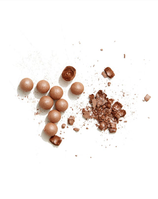Pó bronzeador iridescente em bolas para todos os tipos de pele com efeito beijado pelo sol Gosh - 2