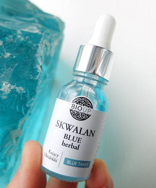 Sérum de esqualano de cana-de-açúcar para peles com tendência acneica Esqualano Blue Tansy BIOUP - 2