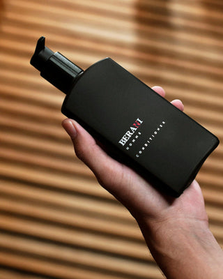 Condicionador capilar de óleo de argão com aroma a canela, baunilha e tabaco da Berani - 2