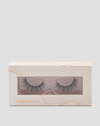 Pestanas artificiais numa tira 2d para utilização múltipla Misterious Gal Bamm!Lashes - 1