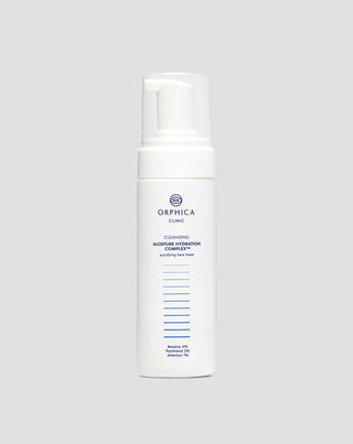 Espuma de limpeza para pele sensível e acneica com betaína, pantenol e alantoína Cleansing Orphica Clinic 150 ml